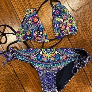Athleta Bikini Top and Bottom Size Small